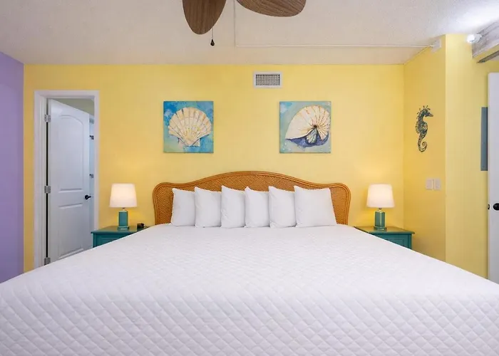 Apartment Island Winds West 179 *